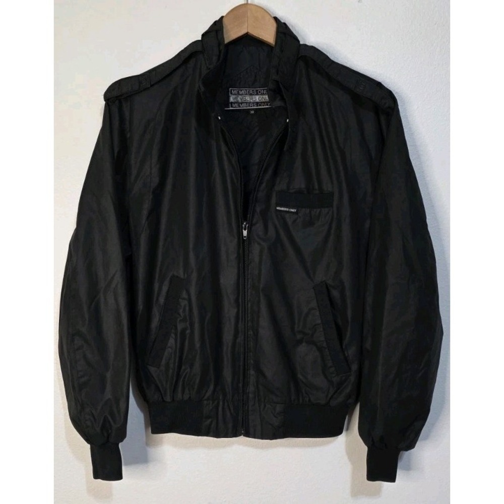 Vintage Members Only Black Classic Bomber Flight Jacket Windbreaker Men 40 Coat